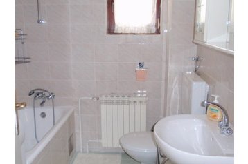 Kroatia Privát Zagreb, Eksteriør