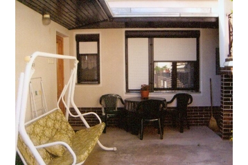 Szlovákia Byt Bögellő / Boheľov, Exteriőr