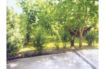 Szlovákia Byt Bögellő / Boheľov, Exteriőr