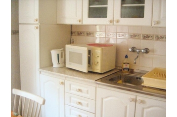 Szlovákia Byt Bögellő / Boheľov, Exteriőr