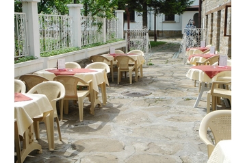 Hôtel Sevlievo 4