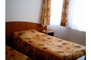 Болгарiя Hotel Sevlievo, Екстер'єр