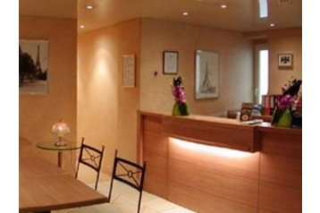 Франция Hotel Париж / Paris, Экстерьер