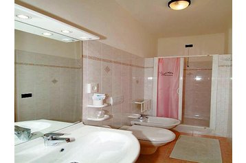 Италия Hotel Marotta, Экстерьер