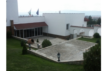 Bulgarie Hotel Kazanlak, Extérieur