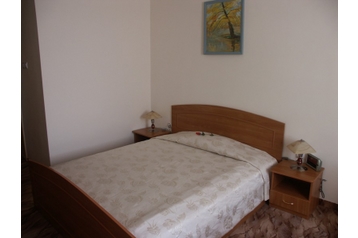 Bulgarie Hotel Kazanlak, Extérieur