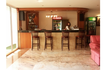 Bulgarie Hotel Kazanlak, Extérieur