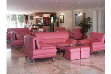 Bulgarie Hotel Kazanlak, Extérieur