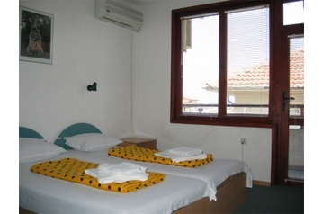 Hotell Sozopol 4