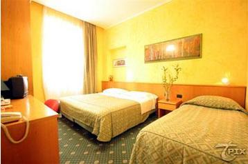 Hôtel Rome / Roma 1
