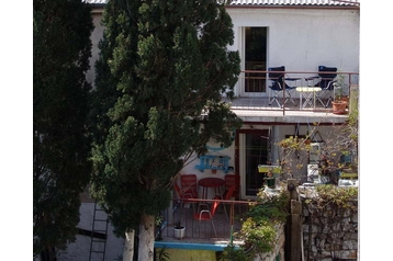 Chorvátsko Privát Senj, Exteriér