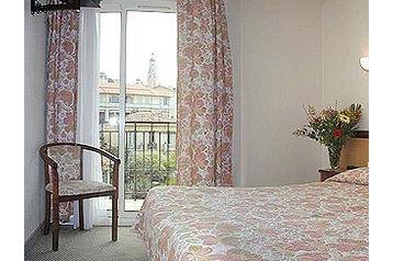 Франция Hotel Menton, Екстериор