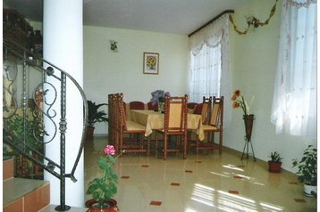 Fizetővendéglátó-hely Napospart / Slanchev bryag 1