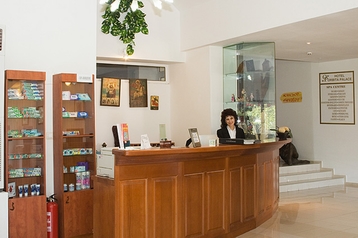 България Hotel Pleven, Екстериор