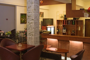 България Hotel Pleven, Екстериор