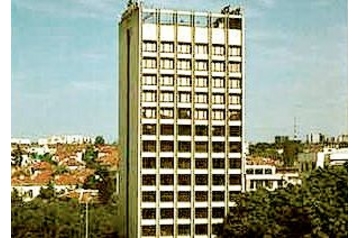 Bulgarije Hotel Pleven, Exterieur