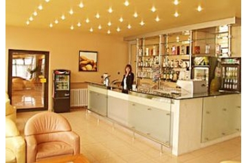 Bulgarije Hotel Pleven, Exterieur