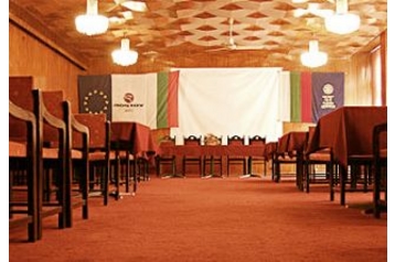 Bulgarije Hotel Pleven, Exterieur