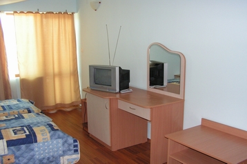 Bulgaria Privát Černomorec, Eksteriør