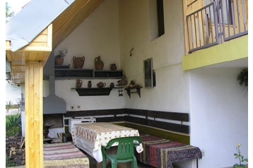 Bugarska Chata Varna, Eksterijer