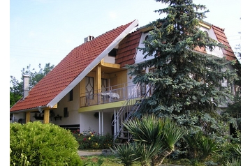 Bugarska Chata Varna, Eksterijer