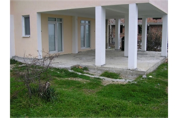 Bugarska Chata Sinemorec, Eksterijer