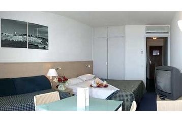 Hotel Villeneuve-Loubet 9