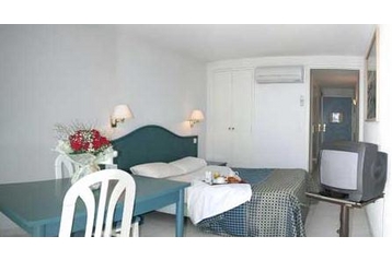 Hotel Villeneuve-Loubet 9
