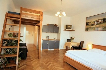 Cehia Byt Praha, Praga, Interiorul