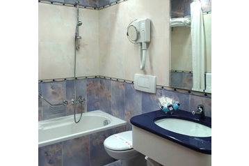 Itālija Hotel Merate, Eksterjers