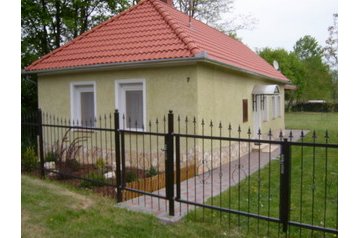 Madjarska Chata Zalaszentgrót, Eksterijer