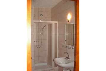 Magyarország Privát Bük, Exteriőr