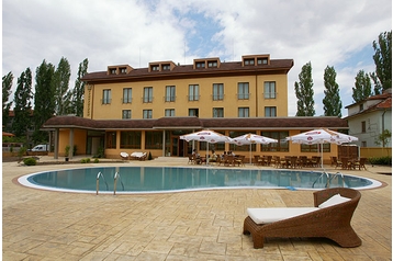 България Hotel Kardzhali, Екстериор