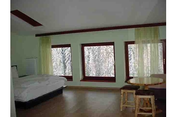 Болгарiя Penzión Smolyan, Екстер'єр