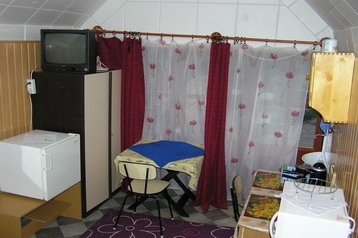 Hungría Byt Dudar, Exterior