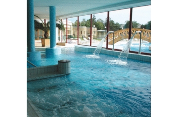 Венгрия Hotel Tapolca, Экстерьер