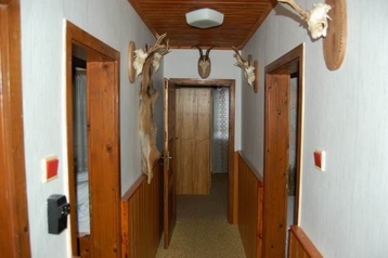 Bulgaaria Chata Trjavna, Eksterjöör