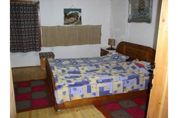 България Chata Montana, Екстериор