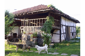 Bulgaria Chata Montana, Esterno