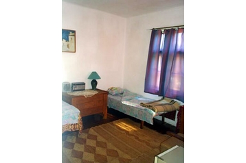 България Chata Montana, Екстериор