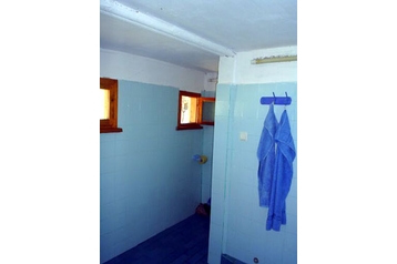 България Chata Montana, Екстериор