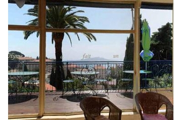 Hôtel Villefranche-sur-Mer 11