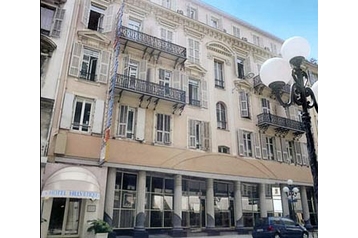 Хотел Ница / Nice 3