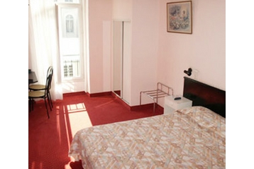 Хотел Ница / Nice 3