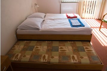 Slovakkia Privát Prosiek, Eksterjöör