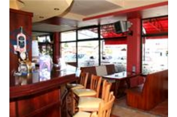 България Hotel Samokov, Екстериор