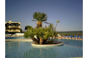 France Hotel Villeneuve-Loubet, Extérieur