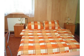 Польша Hotel Dubiecko, Экстерьер