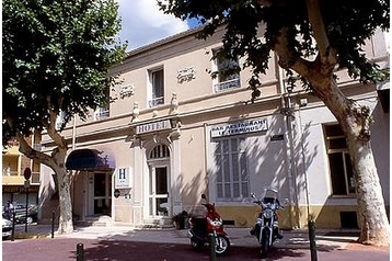 Francja Hotel Hyères, Zewnątrz