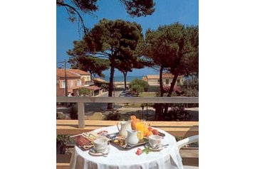 Viešbutis Hyères 3